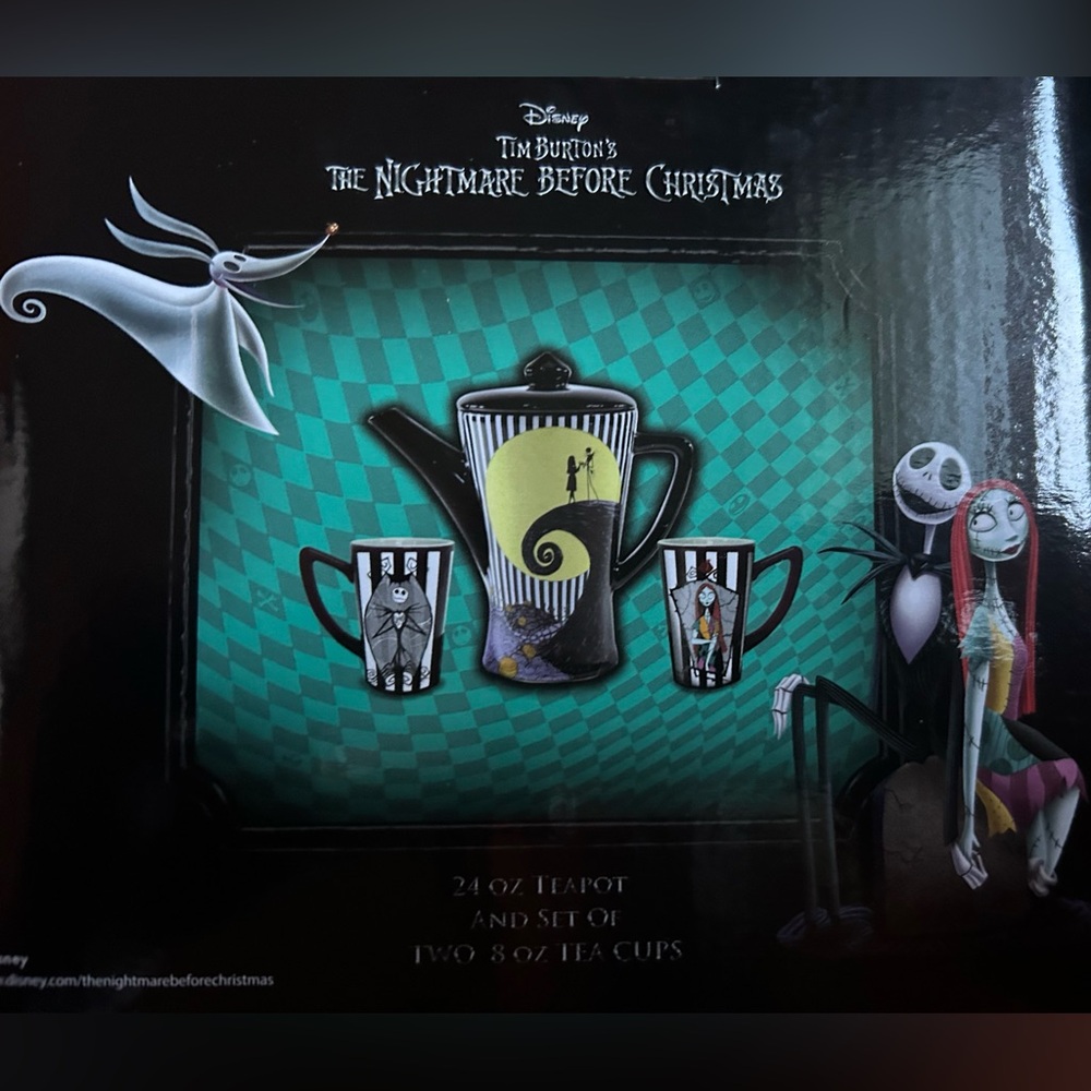 Tim Burton’s  - The Nightmare Before Christmas Tea Cup Set